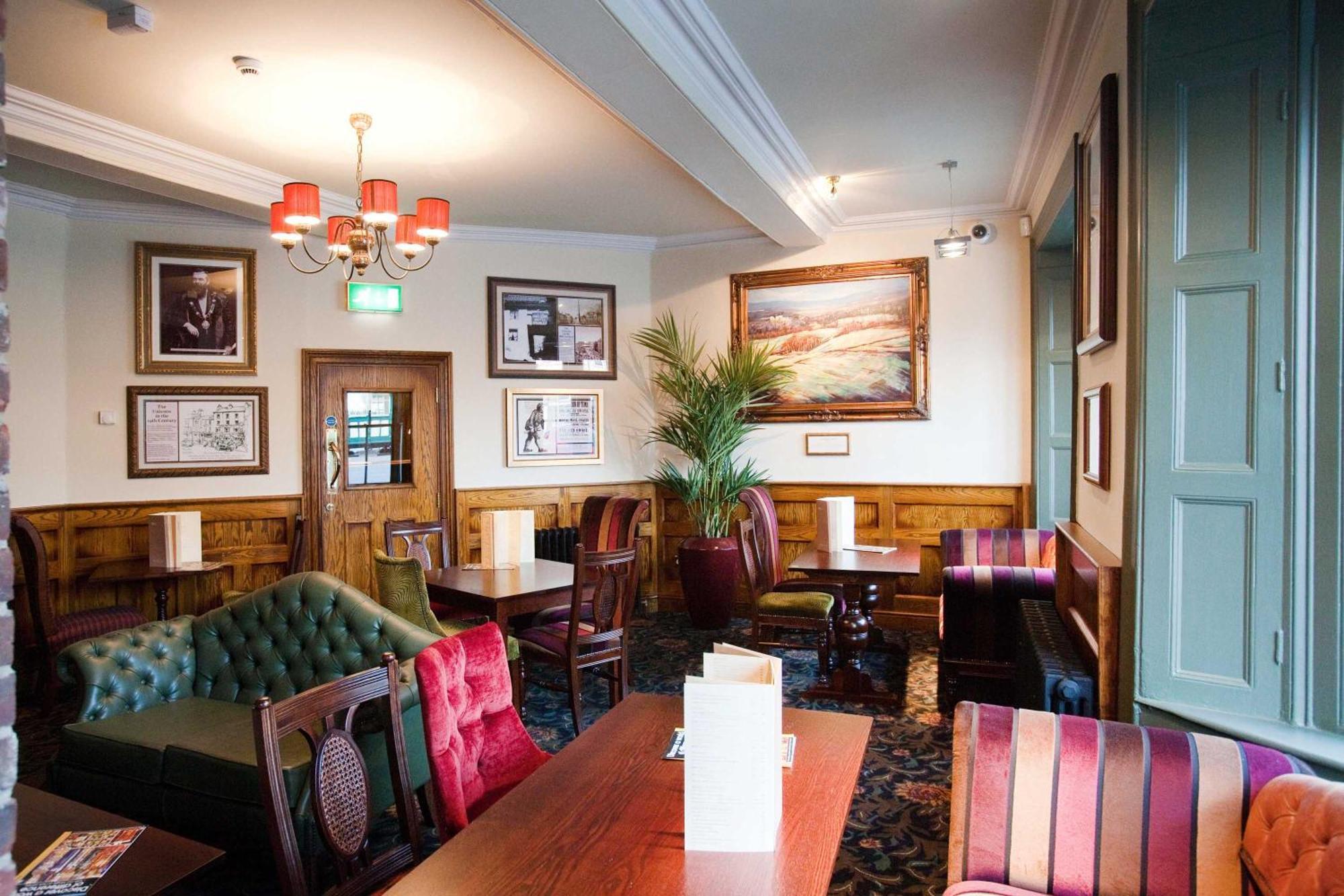 The Unicorn Wetherspoon Отель Рипон