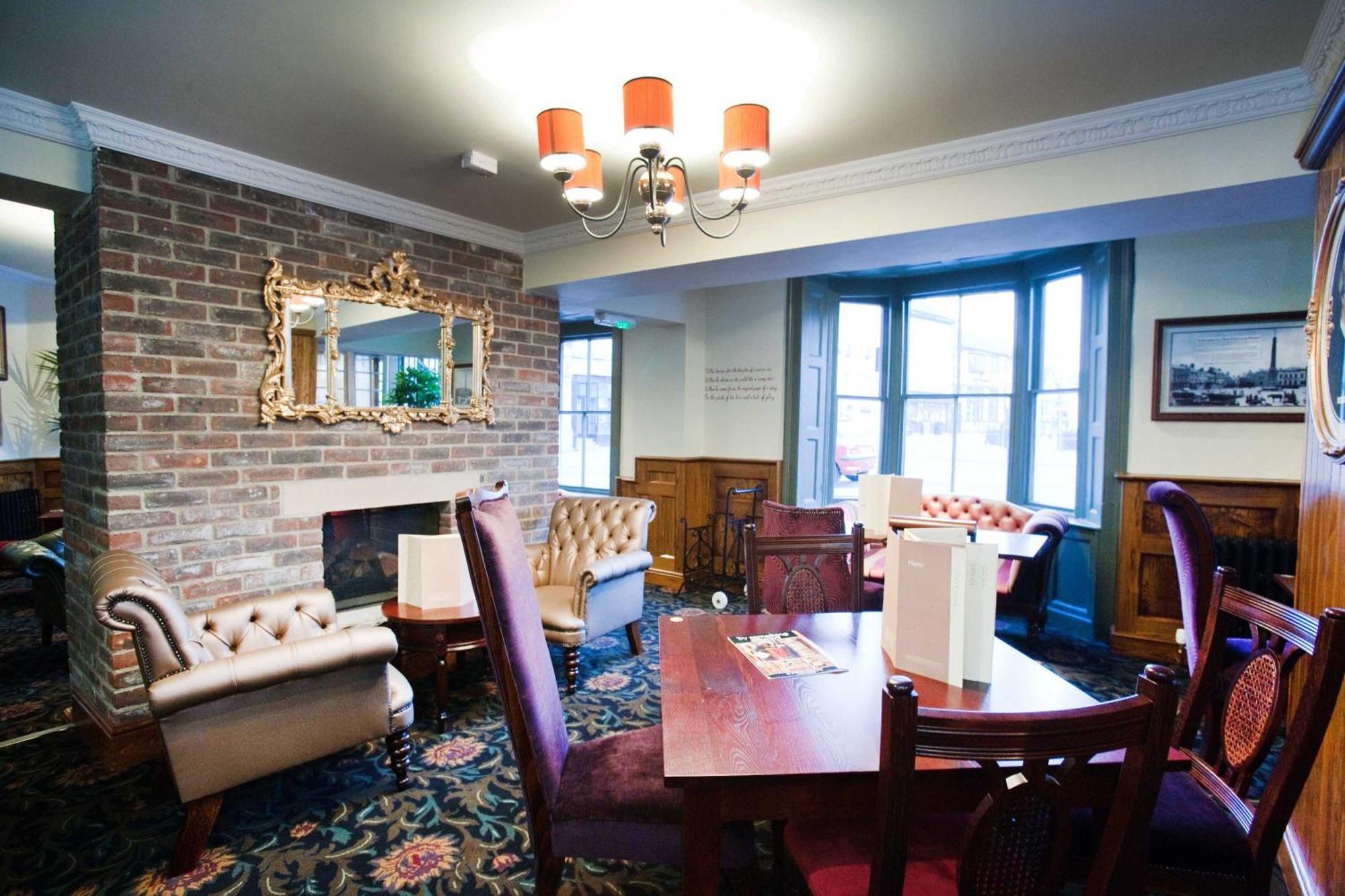 The Unicorn Wetherspoon 2* Рипон