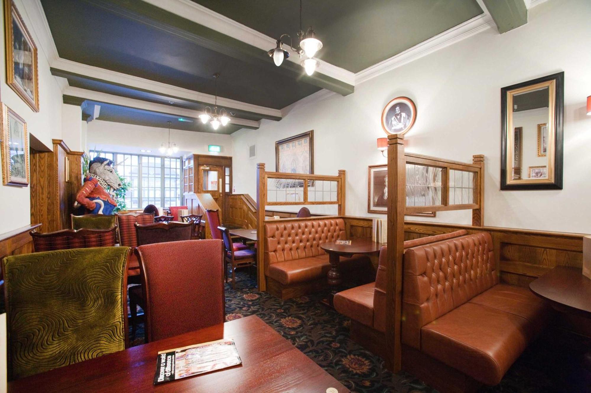 The Unicorn Wetherspoon 2* Ripon
